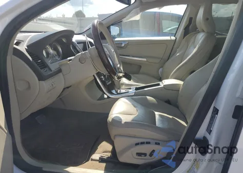 2012 Volvo Xc60 3.2 z USA, uszkodzony, nr VIN YV4952DL9C2311327